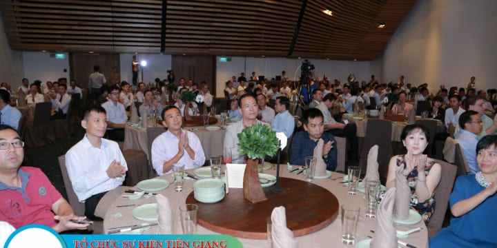 Tổ chức lễ kỷ niệm thành lập giá rẻ tại Tiền Giang